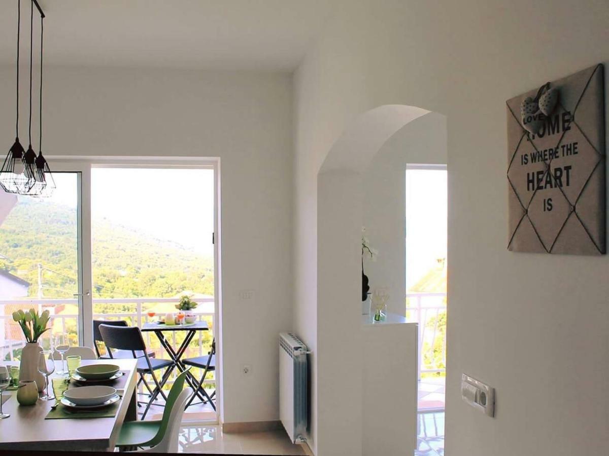 Apartman Ruza 2 Opric Eksteriør bilde